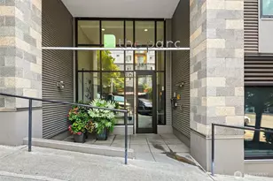 81 Clay St, Seattle, WA 98121 - Photo 3