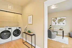 11875 SE 4th Pl, Bellevue, WA 98005 - Photo 27
