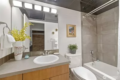 905 Cherry Street #306, Seattle, WA 98104 - Photo 15