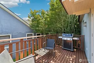 2620 Queen Anne Ave N, Seattle, WA 98109 - Photo 17