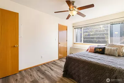 264 W Maberry #202, Lynden, WA 98264 - Photo 17