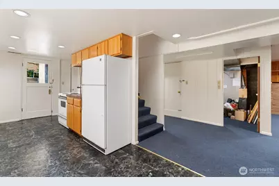 8361 30th Avenue NW, Seattle, WA 98117 - Photo 25