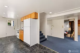 8361 30th Ave NW, Seattle, WA 98117 - Photo 25