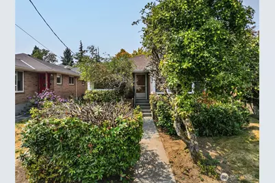 8361 30th Avenue NW, Seattle, WA 98117 - Photo 3