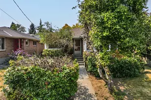 8361 30th Ave NW, Seattle, WA 98117 - Photo 3