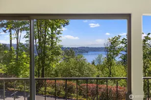 8001 Sand Point Way NE, Seattle, WA 98115 - Photo 23