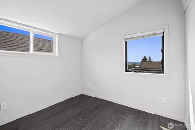 1315 S 7th St, Renton, WA 98057 - Photo 13