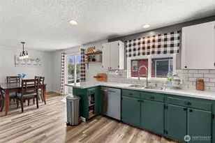 1710 W Young St, Elma, WA 98541 - Photo 9