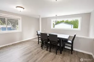 1580 Monroe St, Burlington, WA 98233 - Photo 9