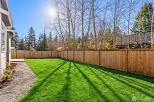 8307 184th Ave E, Bonney Lake, WA 98391 - Photo 39