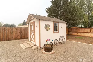 31 Sand Flat Rd, Omak, WA 98841 - Photo 17
