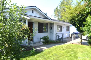 7008 E B St, Tacoma, WA 98407 - Photo 1
