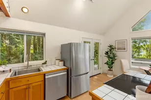 [Address not provided], Bainbridge Island, WA 98110 - Photo 15