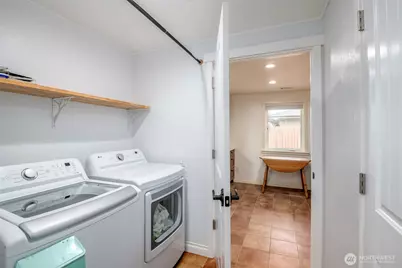 1110 13th Street SE, Puyallup, WA 98372 - Photo 11