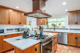 1110 13th St SE, Puyallup, WA 98372 - Photo 9