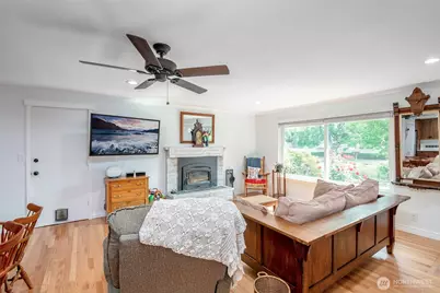 1110 13th Street SE, Puyallup, WA 98372 - Photo 3