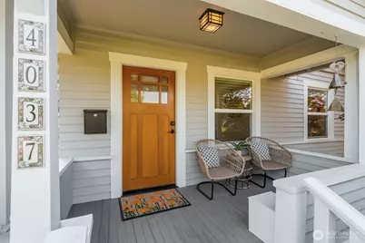 4037 52nd Avenue SW, Seattle, WA 98116 - Photo 3