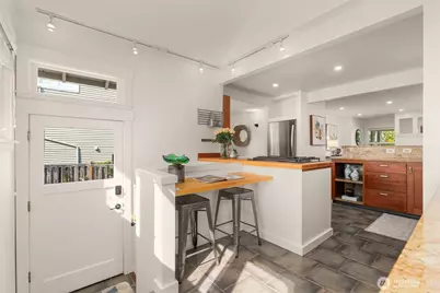 4037 52nd Avenue SW, Seattle, WA 98116 - Photo 13