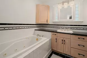 457 E Victor Rd, Belfair, WA 98528 - Photo 17