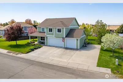 138 Scenic Drive NE, Moses Lake, WA 98837 - Photo 3