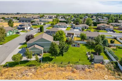 138 Scenic Drive NE, Moses Lake, WA 98837 - Photo 39