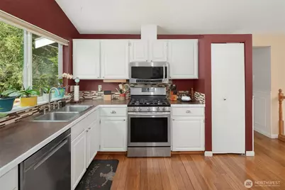 30217 176th Avenue SE, Kent, WA 98042 - Photo 9