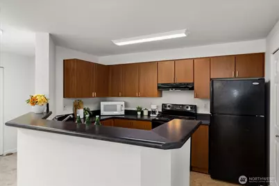 7711 NE 175th Street #F202, Kenmore, WA 98028 - Photo 9