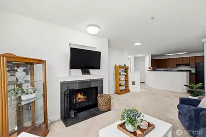 7711 NE 175th Street #F202, Kenmore, WA 98028 - Photo 7