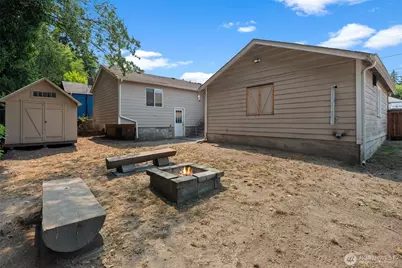 610 Bertha Avenue, Bremerton, WA 98312 - Photo 29