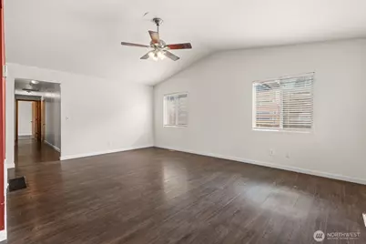 610 Bertha Avenue, Bremerton, WA 98312 - Photo 7