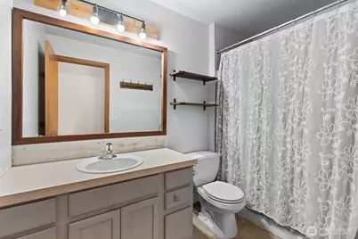 610 Bertha Avenue, Bremerton, WA 98312 - Photo 17