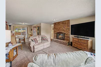 5310 W Tapps Drive E, Lake Tapps, WA 98391 - Photo 5