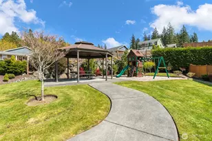 20276 Hillsong Pl NE, Poulsbo, WA 98370 - Photo 37
