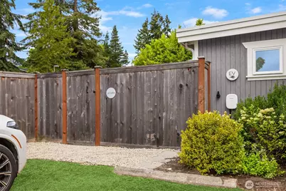151 Finch Place SW, Bainbridge Island, WA 98110 - Photo 35
