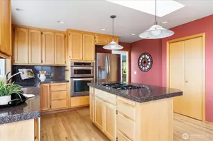 4633 Tanner View Dr, Clinton, WA 98236 - Photo 17