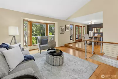 17102 NE 37th Place, Bellevue, WA 98008 - Photo 15