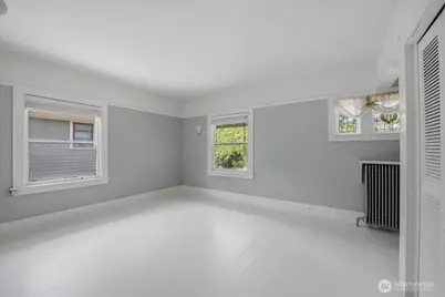 1532 5th Avenue W, Seattle, WA 98119 - Photo 19