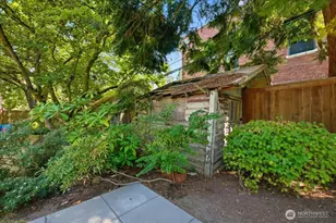 1532 5th Ave W, Seattle, WA 98119 - Photo 35