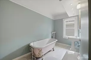 1532 5th Ave W, Seattle, WA 98119 - Photo 23