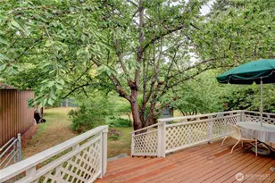 415 Manito Dr, Mount Vernon, WA 98273 - Photo 13