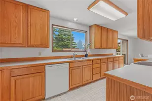 105 Eastridge Dr, East Wenatchee, WA 98802 - Photo 9