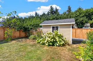 15516 56th Ave W, Edmonds, WA 98026 - Photo 37