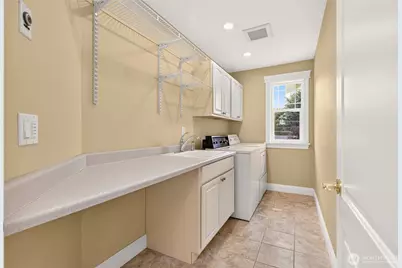 15516 56th Avenue W, Edmonds, WA 98026 - Photo 31