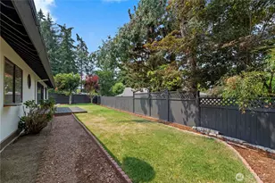 3010 SW 325th Pl, Federal Way, WA 98023 - Photo 37