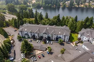 13301 SE 79th Pl, Newcastle, WA 98059 - Photo 3