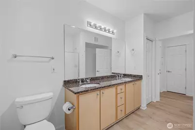 13301 SE 79th Place #C203, Newcastle, WA 98059 - Photo 25