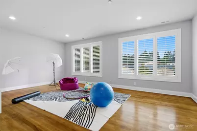 2 Crescent Key SE, Bellevue, WA 98006 - Photo 31