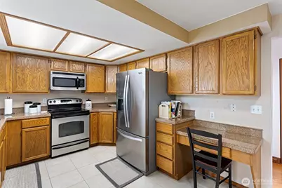 12818 NE 111th Place, Kirkland, WA 98033 - Photo 11