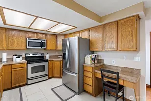12818 NE 111th Pl, Kirkland, WA 98033 - Photo 11