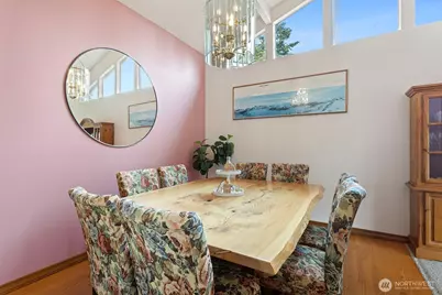 12818 NE 111th Place, Kirkland, WA 98033 - Photo 9